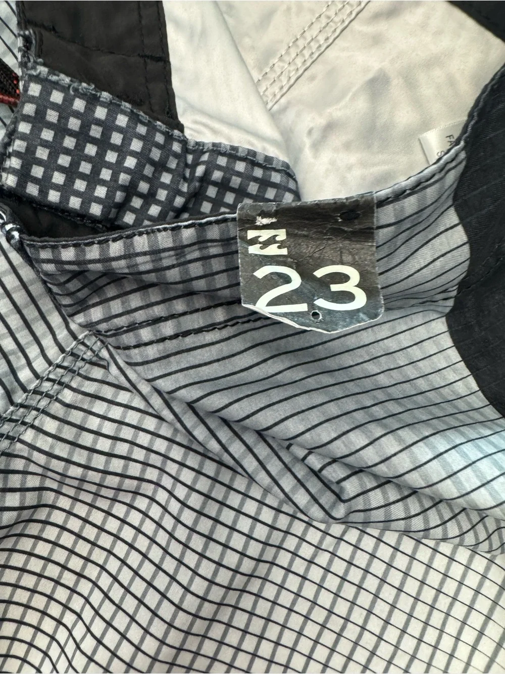 NEW Billabong Gray Grid Kids Swim Trunks with Black & Red Trim Size S or 23’
